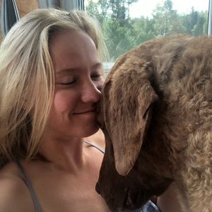 Meet your Posher, Karlie